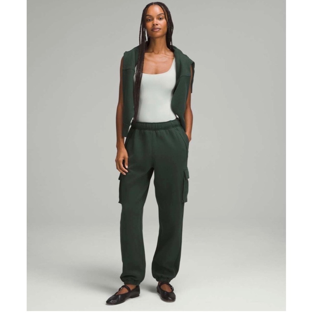 Lululemon Scuba Mid-Rise Oversized Cargo Jogger Legacy Green Women's Size S